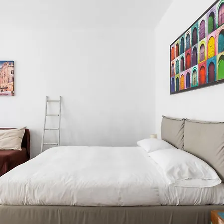 Largo Molina I By Wonderful Italy 볼로냐