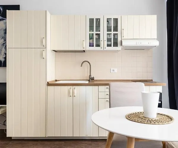 Largo Molina I By Wonderful Italy Болонья