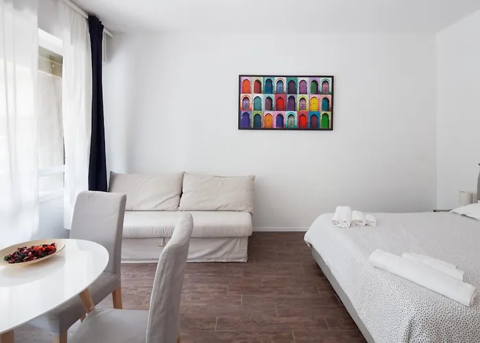 Largo Molina I By Wonderful Italy * بولونيا