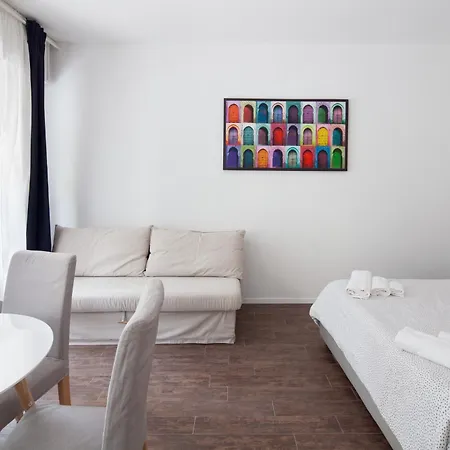 Largo Molina I By Wonderful Italy * Bologna